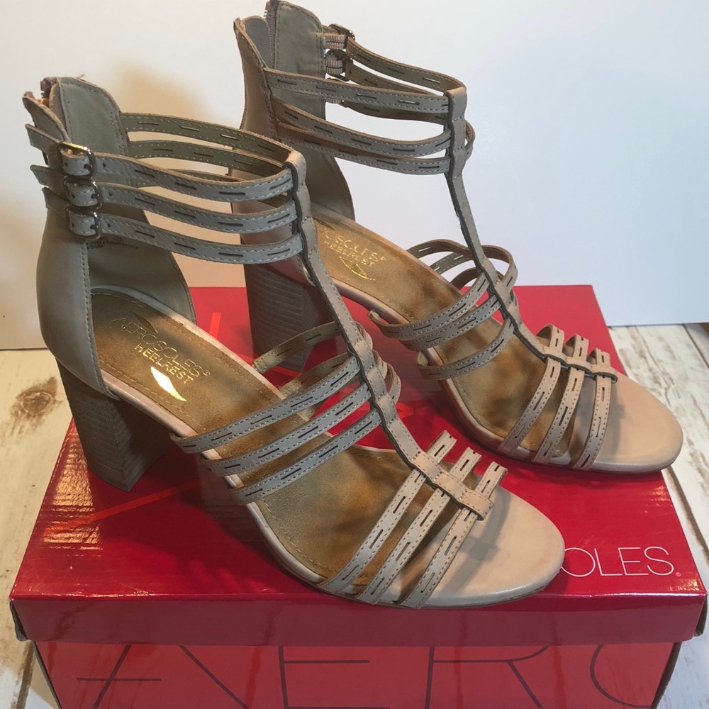 AEROSOLES Highway Tan Leather Sandal